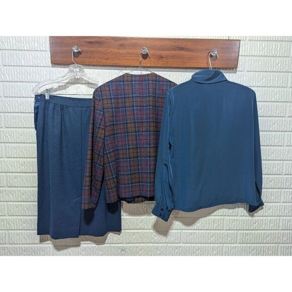 Pendleton Women's Multi-Color Plaid Double Breasted 3-Piece Set Size 10/12 - Picture 9 of 12